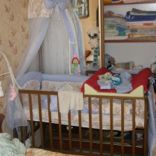 кроватка детская деревяная