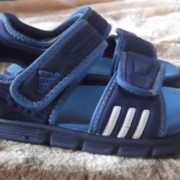 Босаножки адидас 16-16,5см