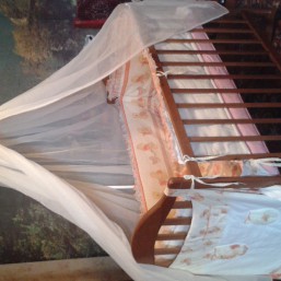 кроватка с полным набором