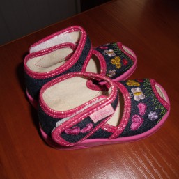 Тапочки на девочку Zetpol 20 размер