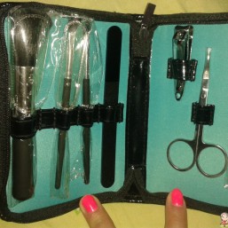 Маникюрный набор