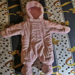 комбинезон демисезонный (от 0 до 3 месяцев ) для девочек