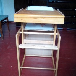 Стульчик для кормления