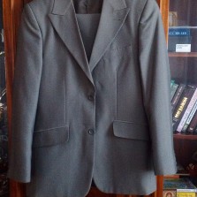 Деловой костюм