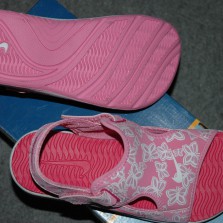 NIKE детская обувь