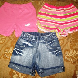 фирменные шортики на девочку 1-2 г. как новенькие !!!