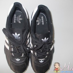 Adidas кроссовки для девочки 33 размер.