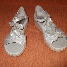 Босоножки девичьи (США)