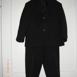 Классический костюм для мальчика 4-5 лет