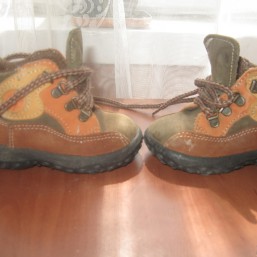 Ботинки, кроссы, сандали 20-21 р. Стельки в см указаны!