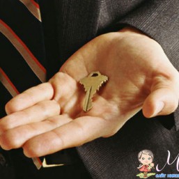 Сдаётся комната 2-м парням студентам.