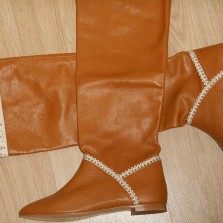 Сапожки новые торговой марки GIZIA