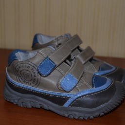 деми ботиночки р.22