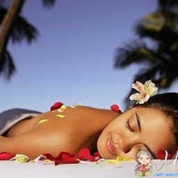 Гавайский массаж (lomi-lomi-nui)
