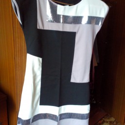 Распродажа.Юбки, платья, джинсы, кофта, майка.Новое и б/у