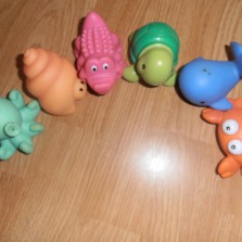 Разное обмен. Новогодние сувениры. Игрушки. Одежда. Бандаж