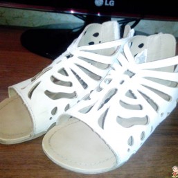 Туфли,босоножки по 50 грн.