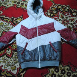 Демисезонная курточка
