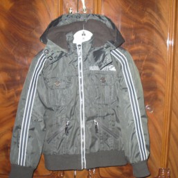 КУРТКА НА ФЛИСЕ