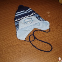 Шапка демисезонная на мальчика 