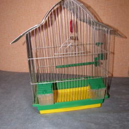 Клетка для попугая с комплектом аксесуаров