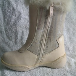 Зимние сапоги для девочки