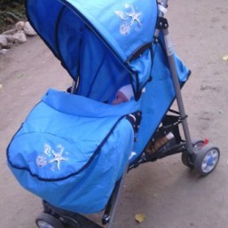 Детская коляска (трость) прогулочная