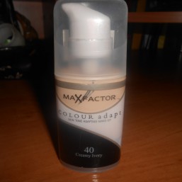 Тональный крем Max Factor Colour Adapt 