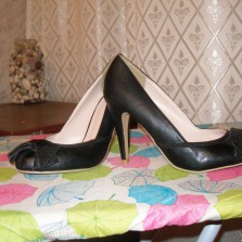 Женские туфли