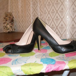 Женские туфли