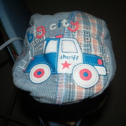 шапочка-кепка на завязочках