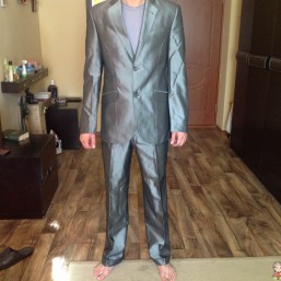 костюмы мужские 