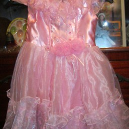 платье нарядное