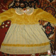 много детской одежды и обуви смотрите