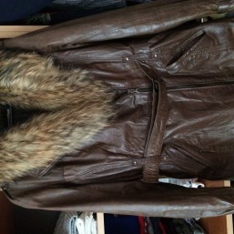 Куртка кожаная с мехом на подкладке