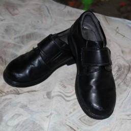 Обувь на мальчика - сапоги, туфли, ботинки, сандалии