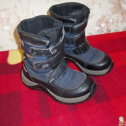 Сапоги на мальчика демисезонные  28р