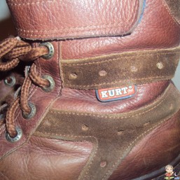 Ботинки KURT