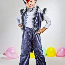 прокат новогодних костюмов ежика и волка