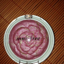 Innisfree Mineral Rose Marbling Blusher. Компактные румяна