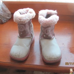 Зимние сапожки для девочки