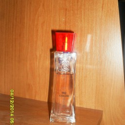 Духи TRE  COLORI