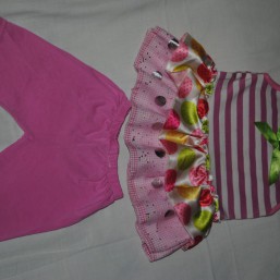 Костюмчик на девочку