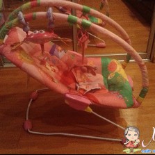 Шезлонг,кресло-качалка, массажное кресло Маленькая принцесса Tiny Lovе