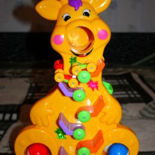 Игрушка Веселый жирафик возможен торг