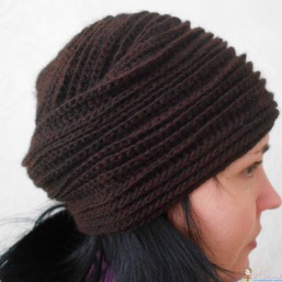 Вязаная шапка