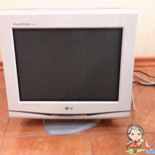 Монитор LG Flatron F700B 