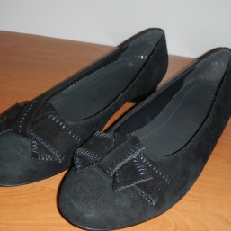 Классические замшевые балетки фирмы JENNY by ARA