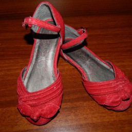 Нарядные, блестящие туфельки NEXT для модницы