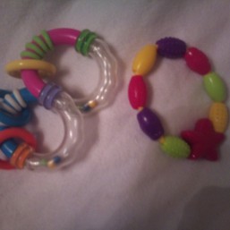 Игрушки для малышей